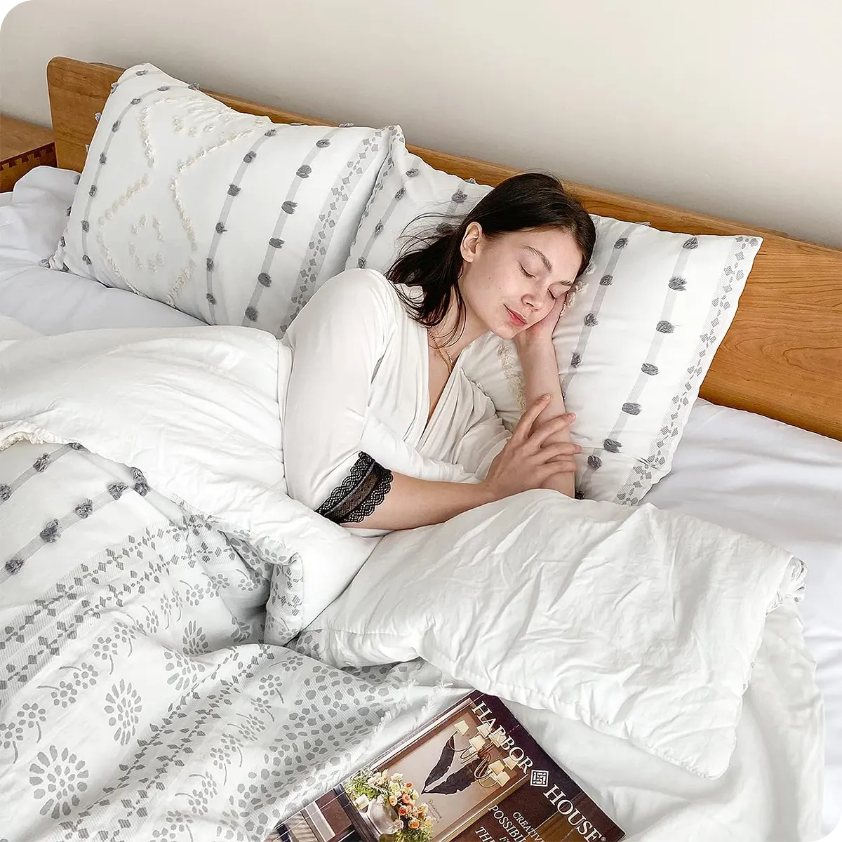 Boho Comforter Set with Striped Jacquard detail