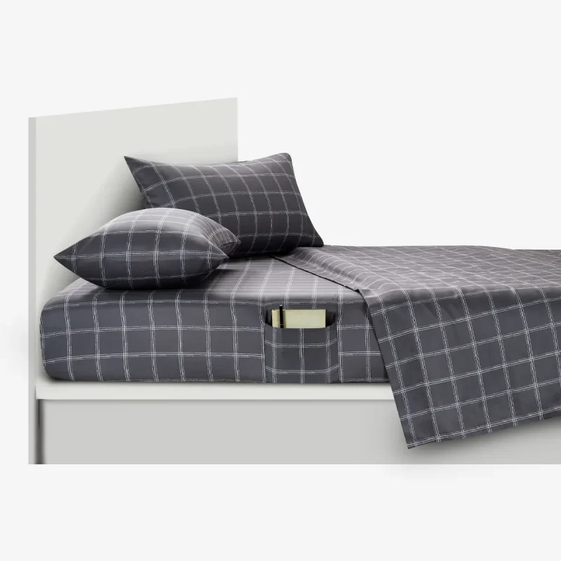 Gray plaid bed sheets