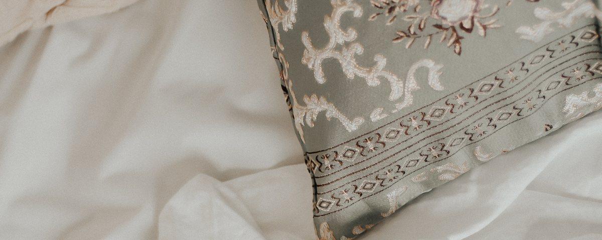 Artistic home textiles